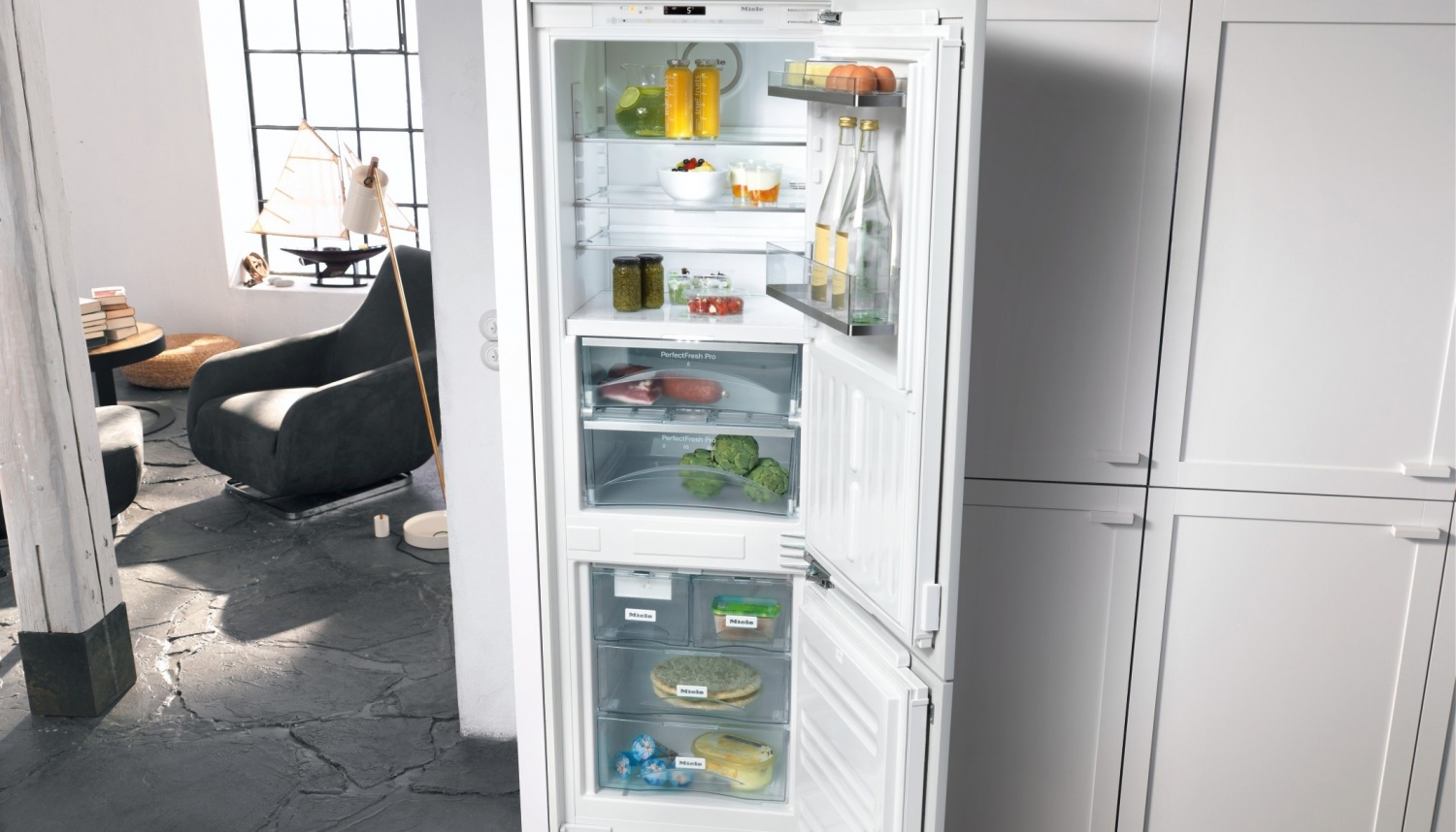 Компания Miele предлагает широкий выбор новых встраиваемых холодильников и холодильно-морозильных комбинаций - Техникамиеле.москва